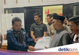 Oknum Dprd Pukul Wanita Di Pinrang Sulawesi Selatan